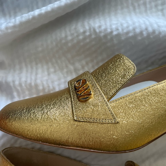 Stuart Weitzman Gold Block Heel Loafers - Picture 8 of 14